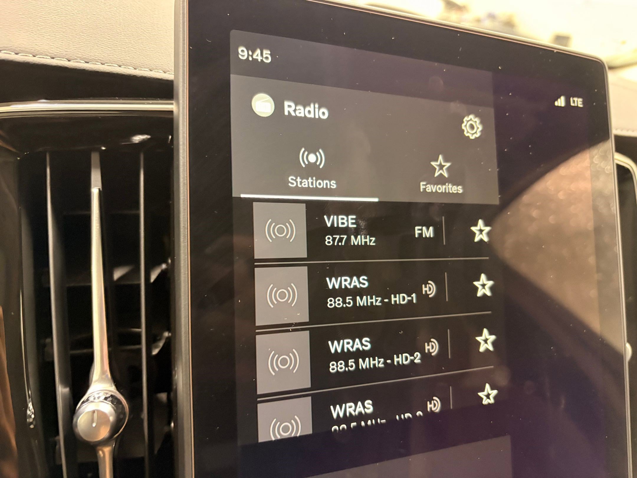 New 2026 Volvo XC90 T8 Plus image 29