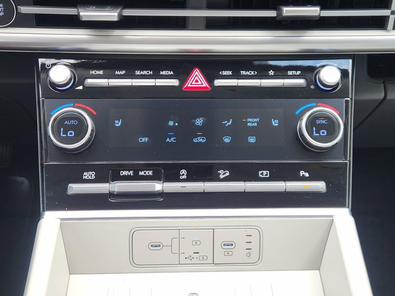 New 2026 Hyundai Santa Fe SEL FWD image 15