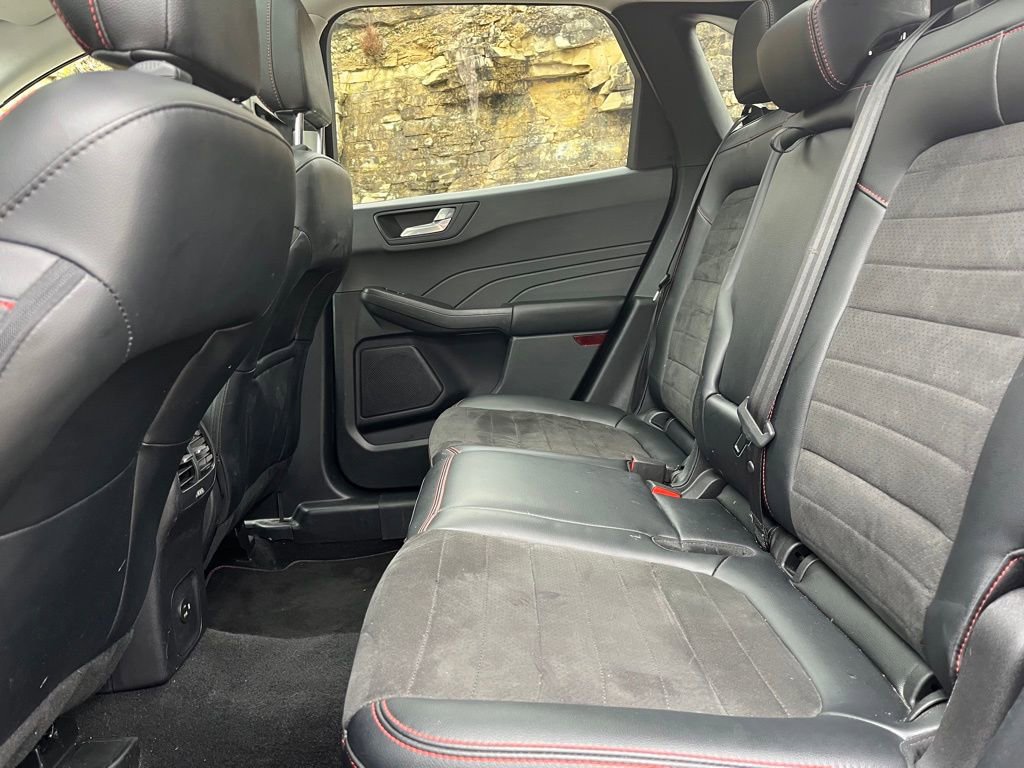 Certified 2022 Ford Escape SEL image 11