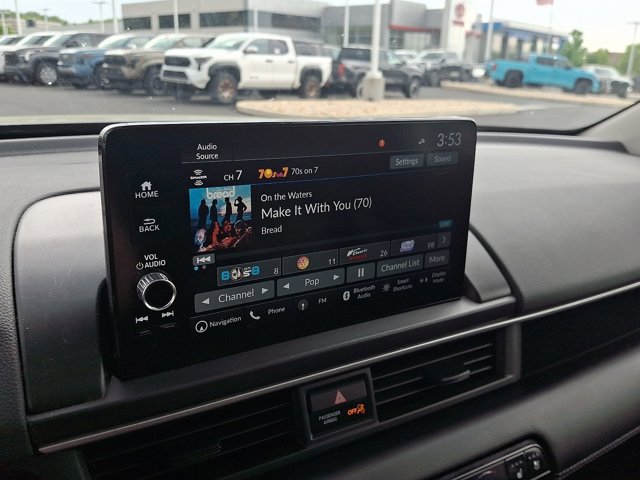 Used 2023 Honda Pilot Elite image 18