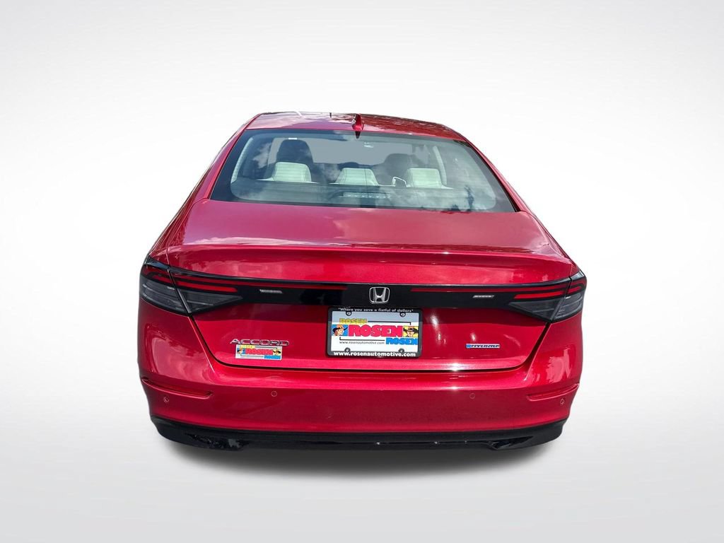 Used 2023 Honda Accord EX-L image 4