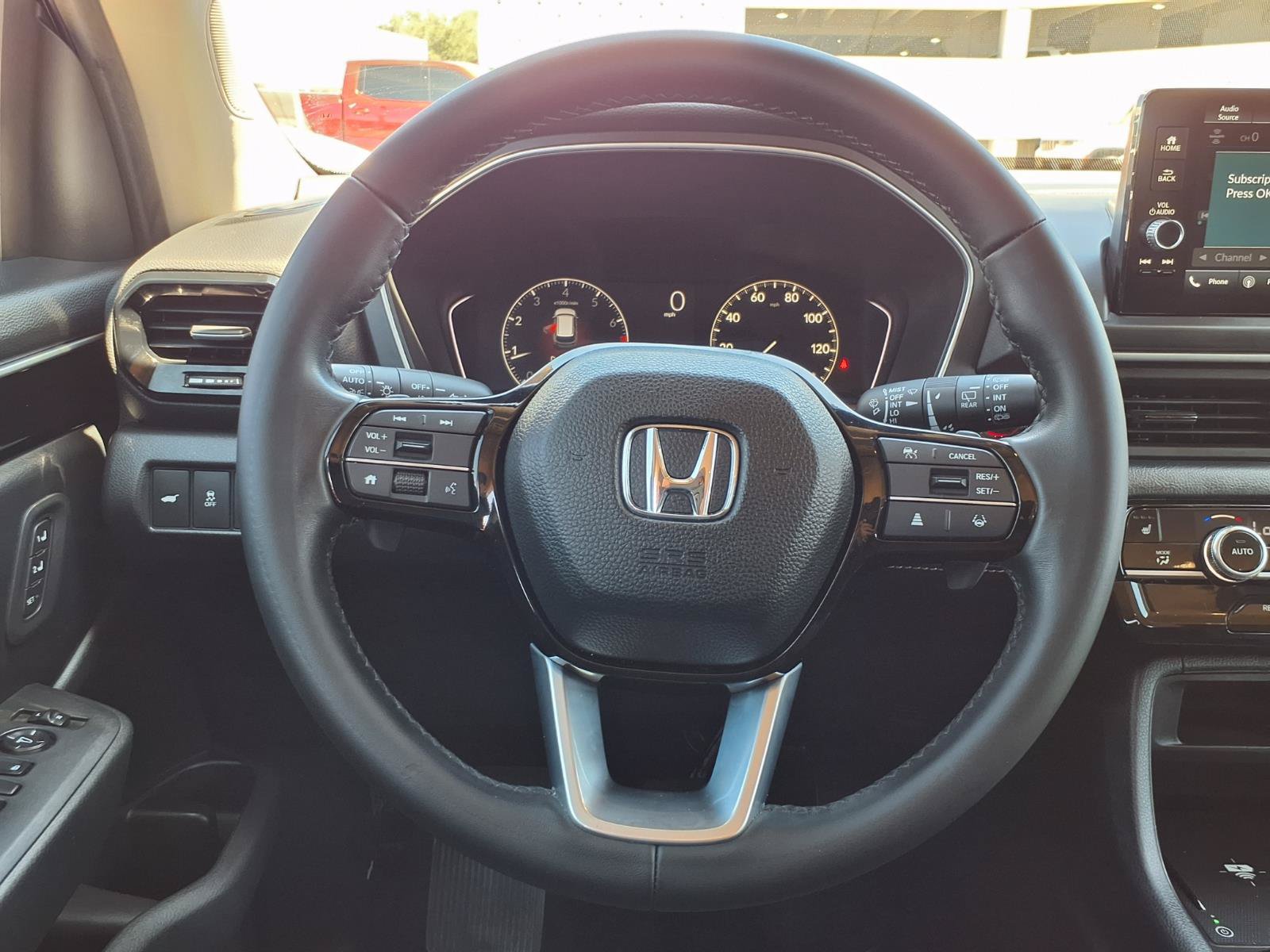 Used 2025 Honda Pilot EX-L image 15