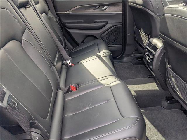 Used 2025 Jeep Grand Cherokee Limited w/ Trailer Tow Package image 22