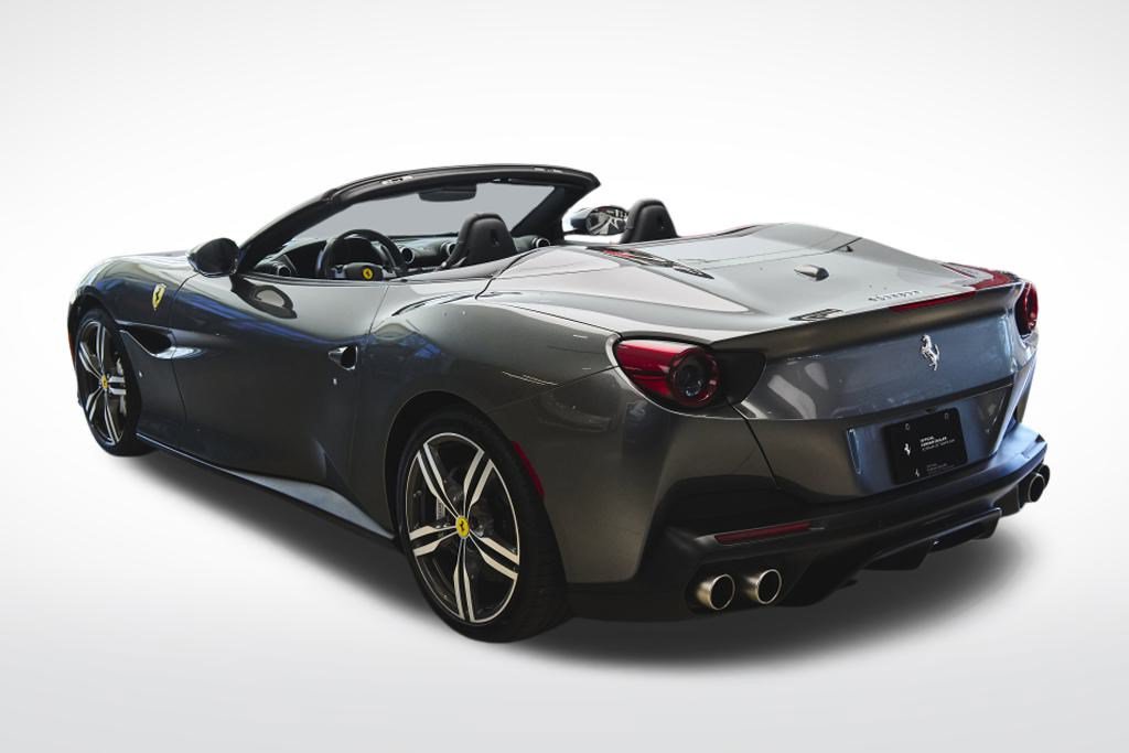 Used 2019 Ferrari Portofino RWD image 3