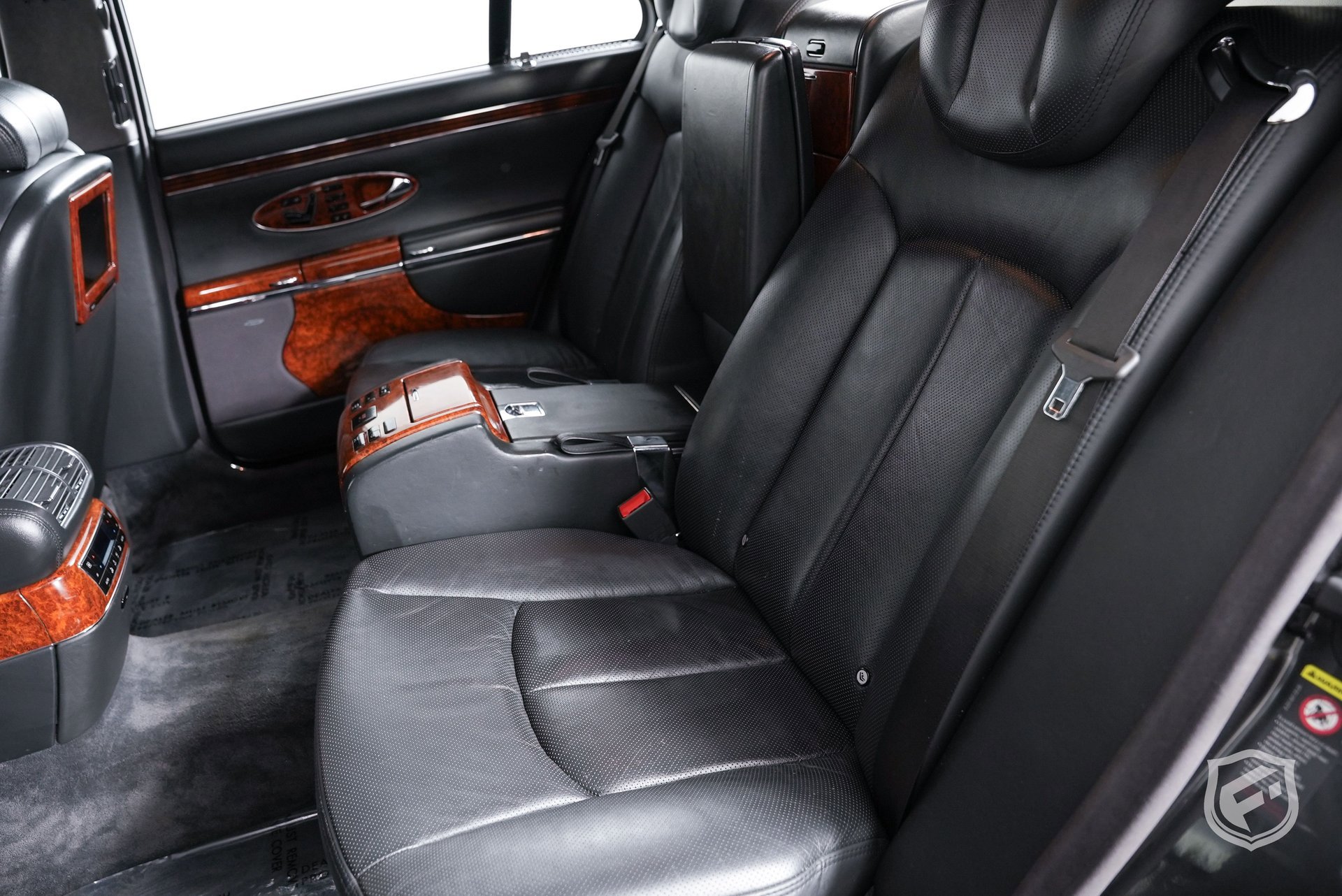 Used 2004 Maybach 57 image 33