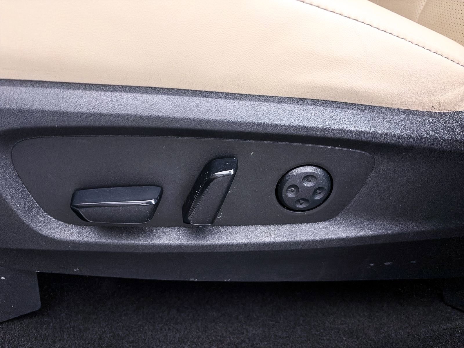 Used 2023 INFINITI QX60 Luxe w/ Cargo Package image 19