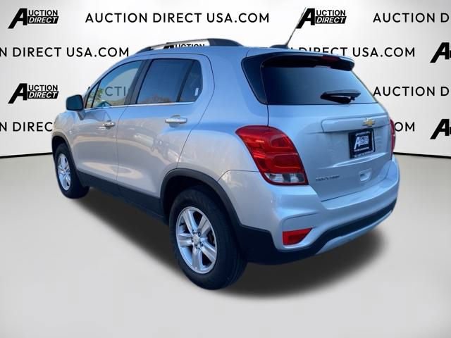 Used 2020 Chevrolet Trax LT w/ LT Convenience Package AWD/4WD image 20