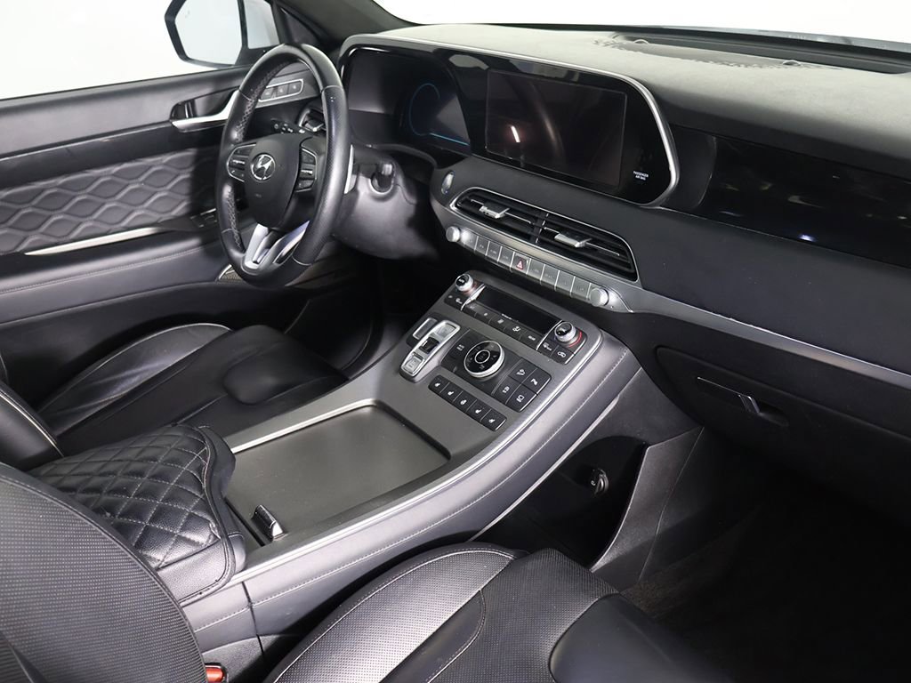 Used 2021 Hyundai Palisade Calligraphy image 32