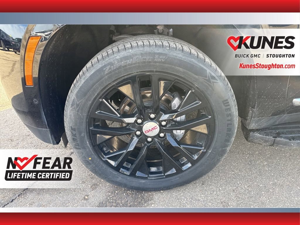Used 2025 GMC Yukon XL Denali image 16