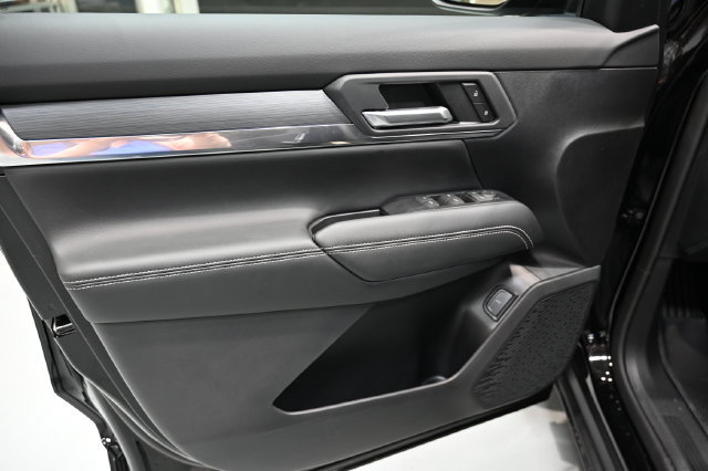 New 2027 GMC Terrain Elevation w/ Elevation Premium Package AWD/4WD image 26