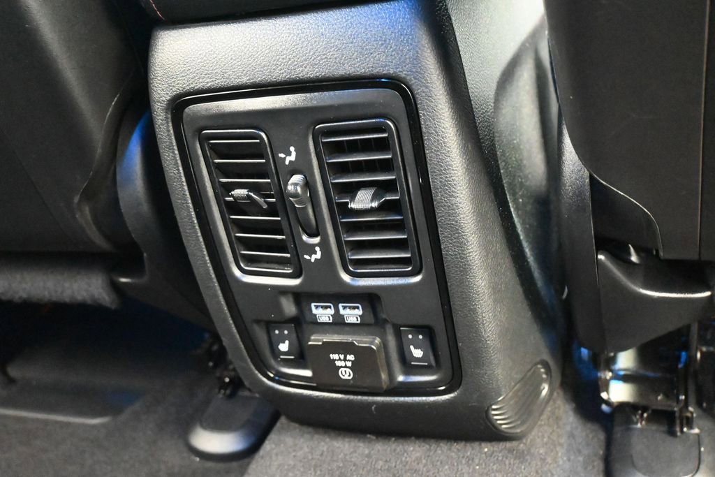 Used 2021 Dodge Durango R/T w/ Blacktop Package RWD image 43