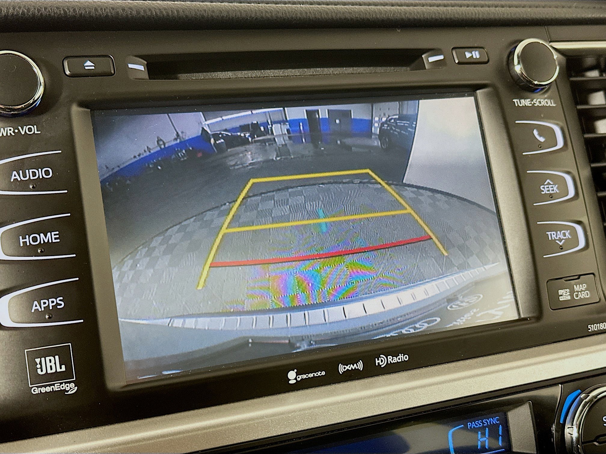 Used 2017 Toyota Highlander Limited image 14