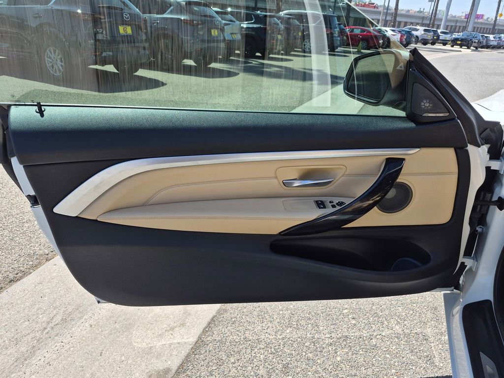 Used 2020 BMW 430i Coupe w/ Convenience Package image 11