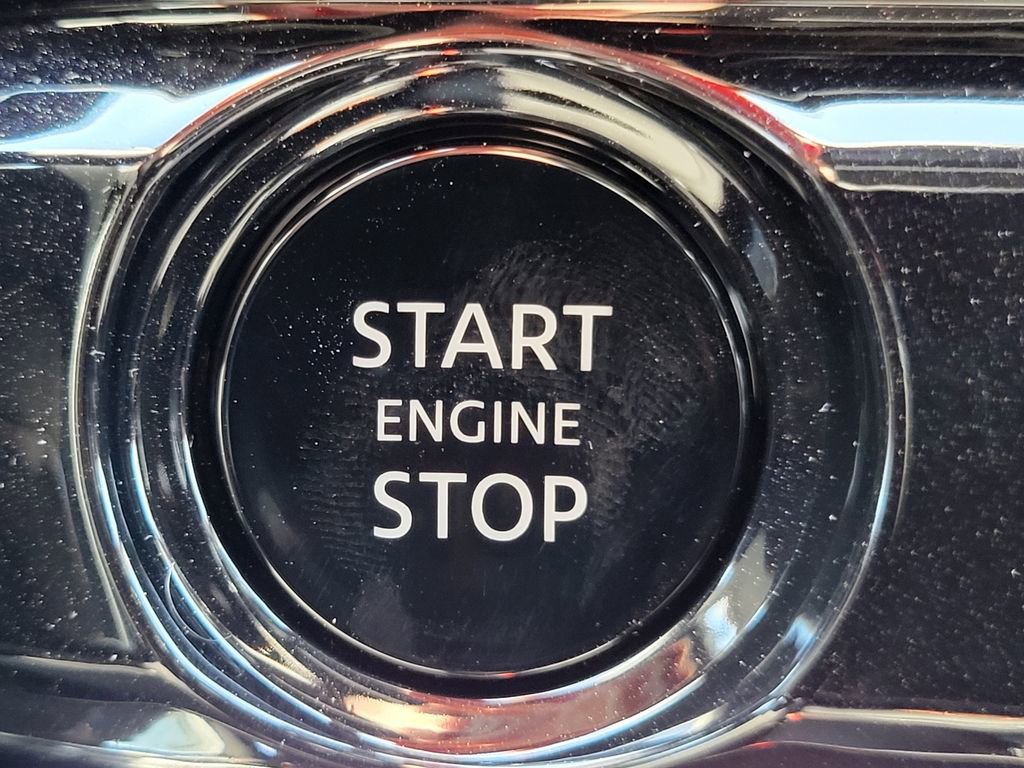 New 2025 Nissan Pathfinder Rock Creek image 21