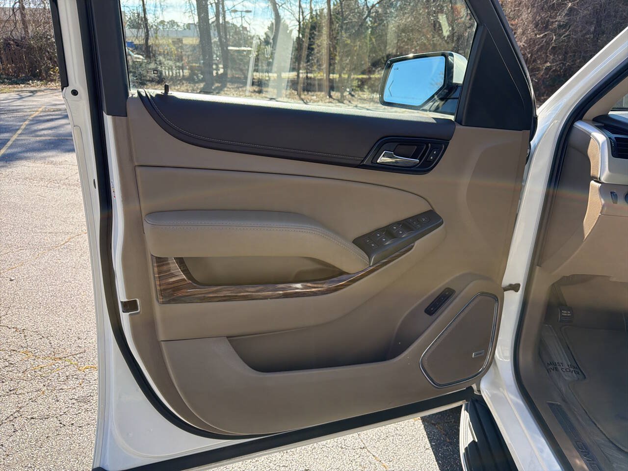 Used 2019 GMC Yukon SLT w/ Open Road Package RWD image 15