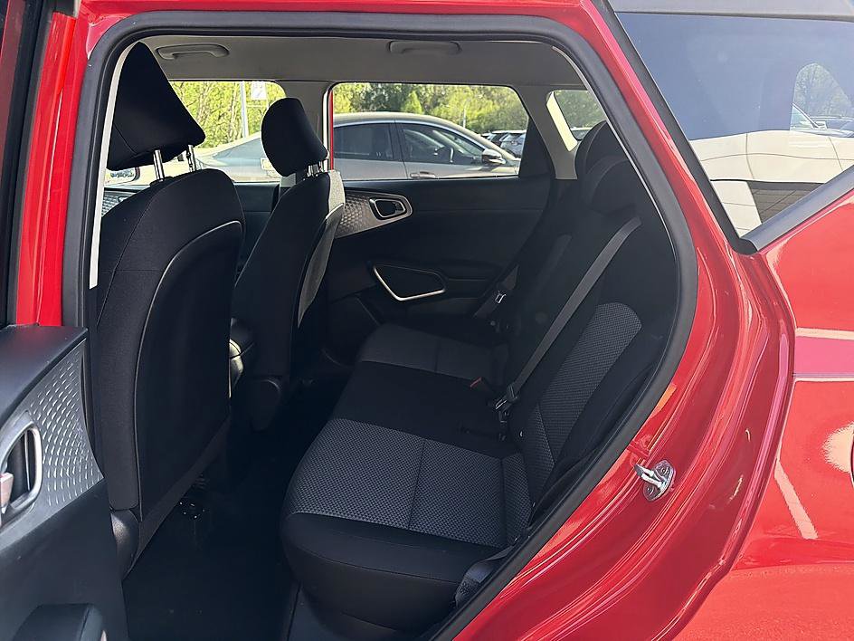 Used 2020 Kia Soul LX image 21