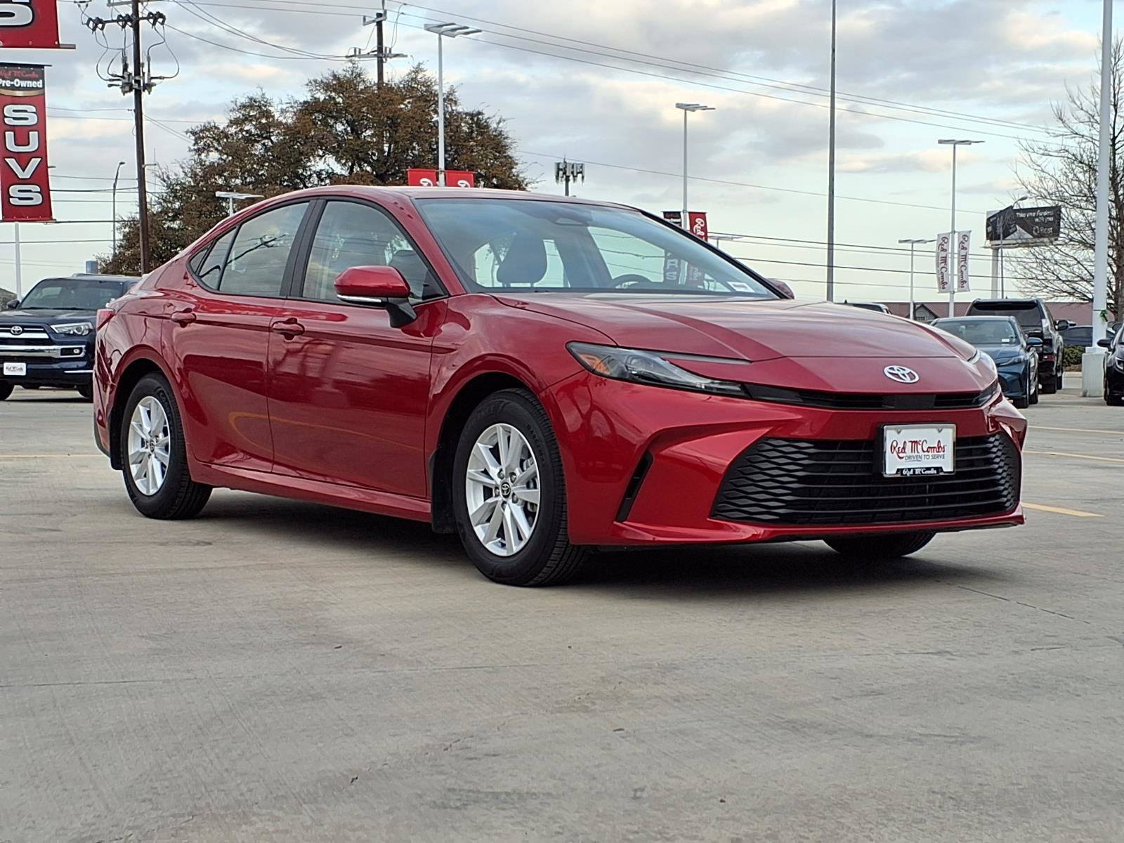 Used 2026 Toyota Camry LE w/ Convenience Package image 3