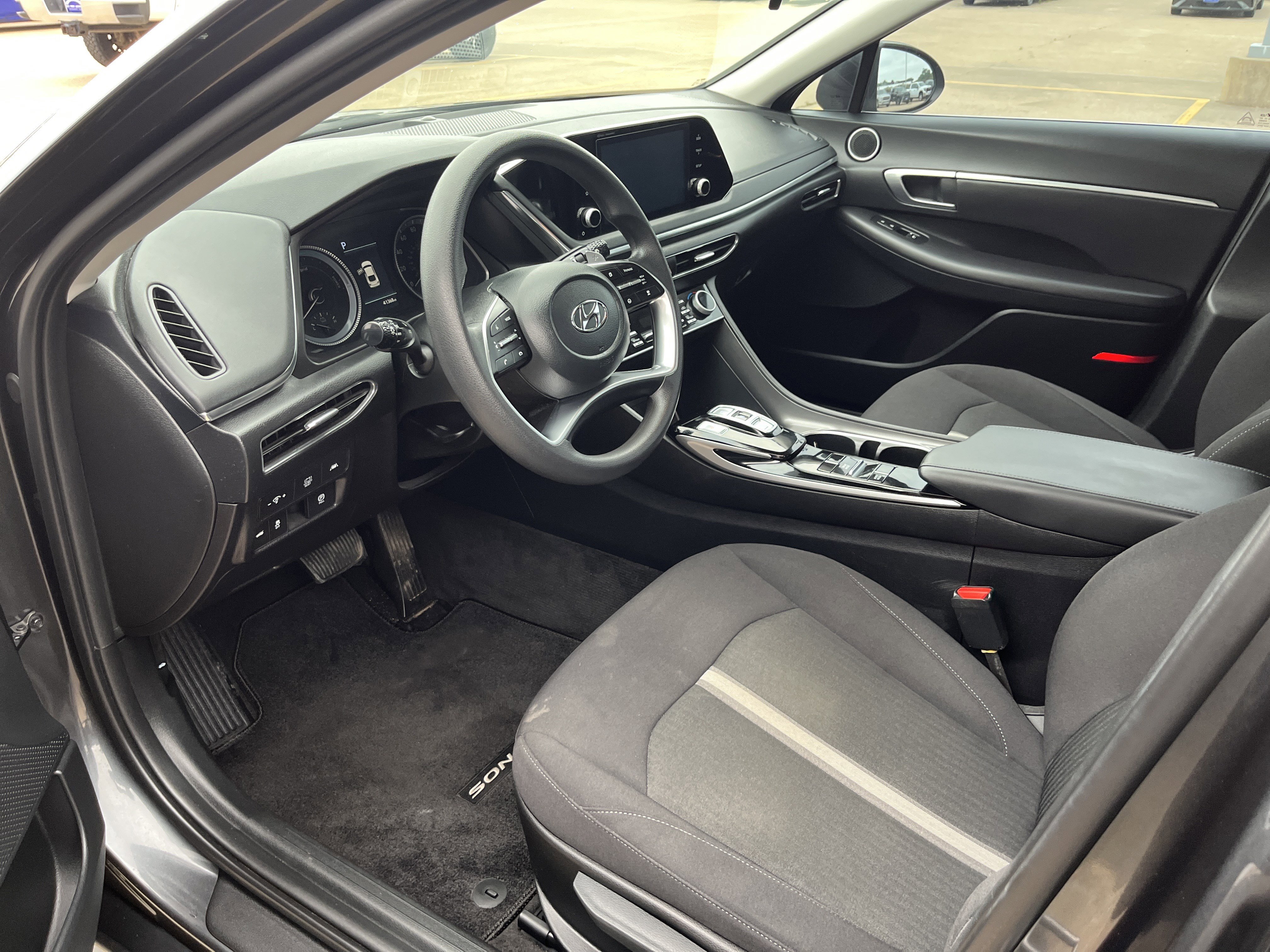 Used 2023 Hyundai Sonata Blue FWD image 8
