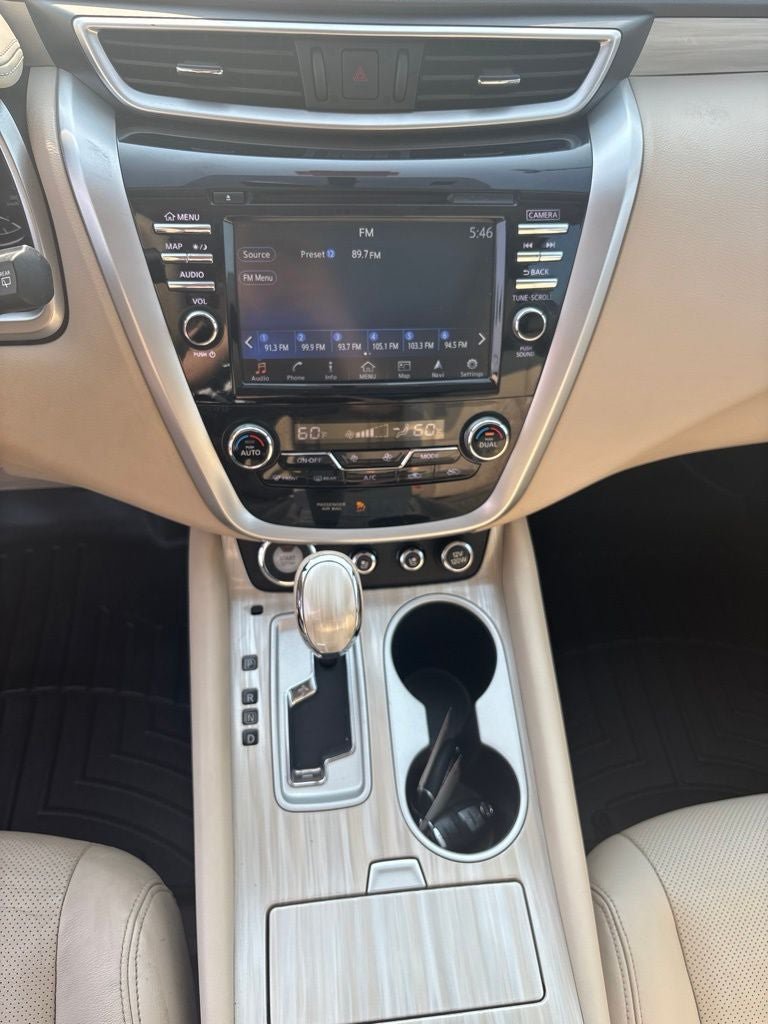 Used 2016 Nissan Murano Platinum w/ Platinum Technology Package FWD image 17