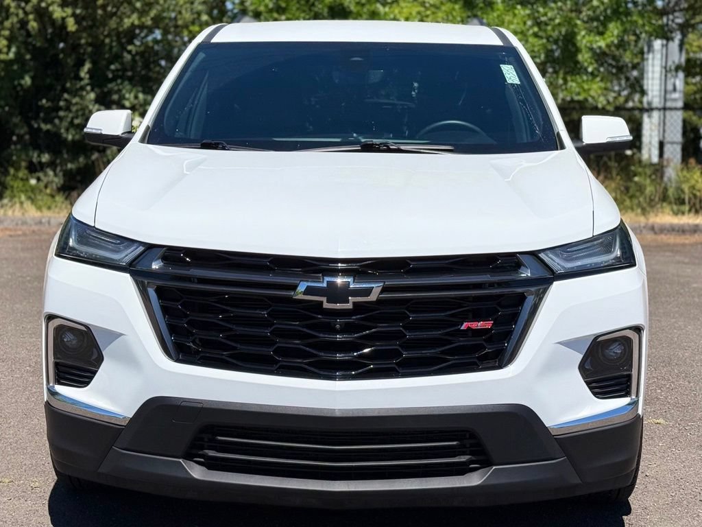Used 2023 Chevrolet Traverse RS w/ LPO, Floor Liner Package FWD image 8