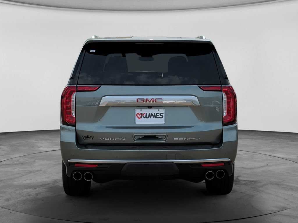 Used 2023 GMC Yukon XL Denali AWD/4WD image 9