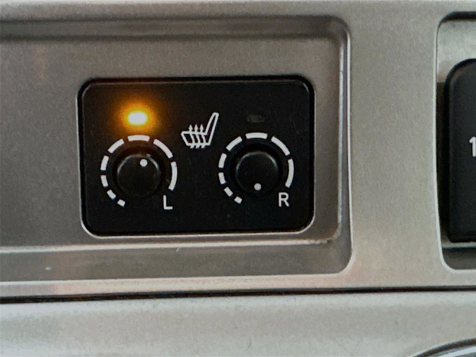 Used 2012 Toyota Highlander SE image 21