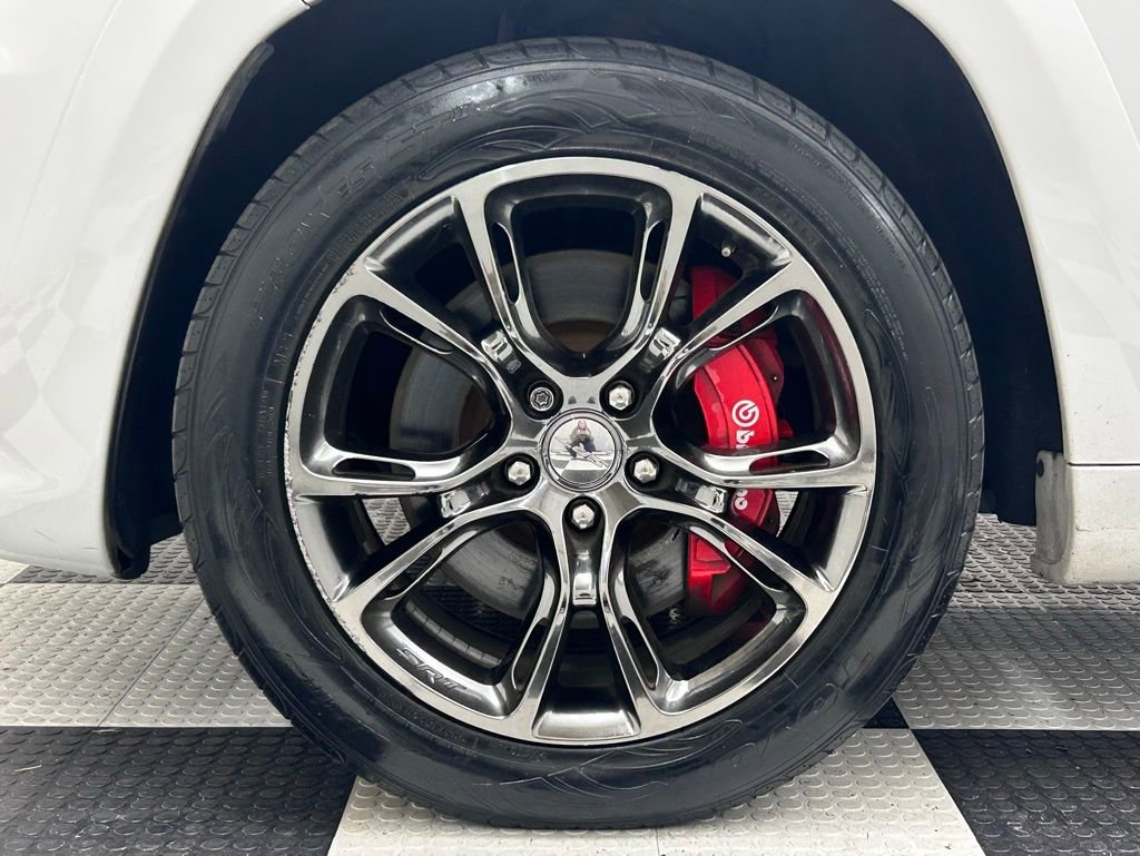 Used 2015 Jeep Grand Cherokee SRT w/ Trailer Tow Group IV image 8