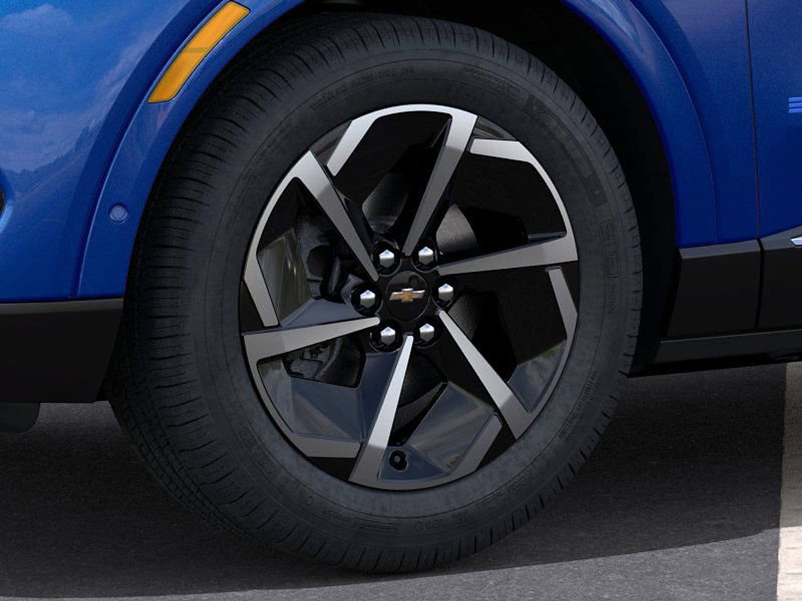 New 2025 Chevrolet Equinox EV LT AWD/4WD image 9