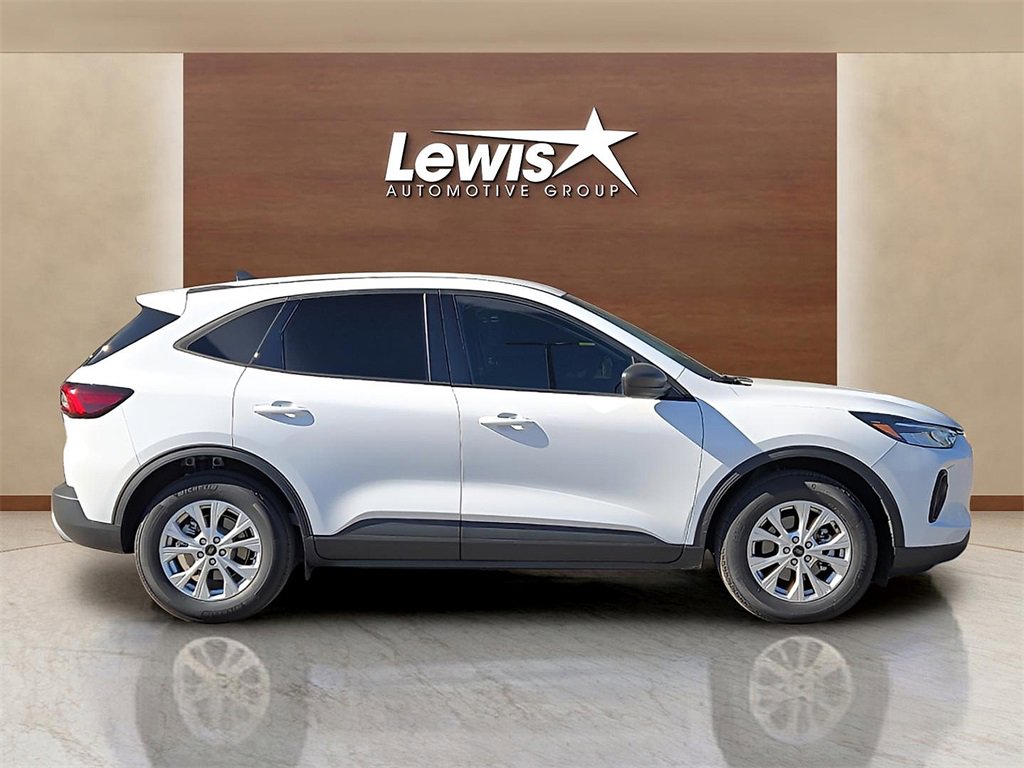 New 2025 Ford Escape Active image 5