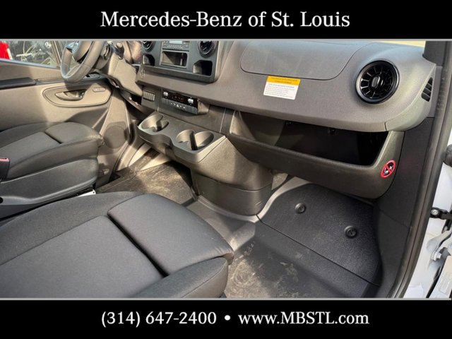 New 2026 Mercedes-Benz Sprinter 2500 image 6