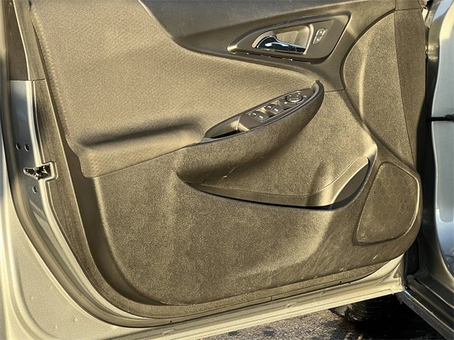 Used 2023 Chevrolet Malibu LT image 14