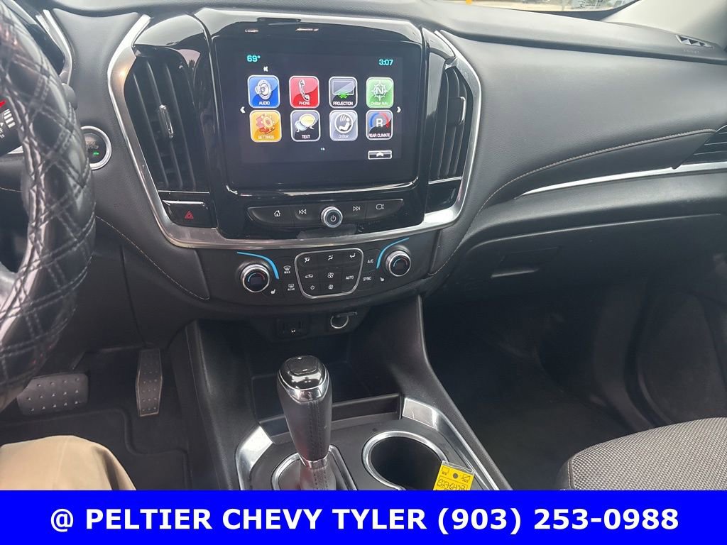 Used 2019 Chevrolet Traverse LT FWD image 14