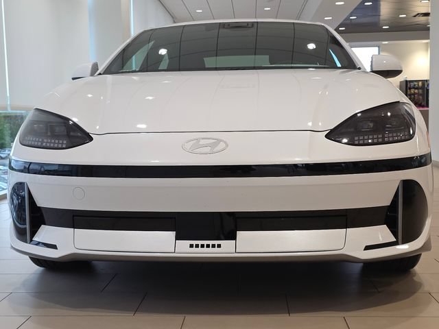 New 2025 Hyundai Ioniq 6 SE AWD/4WD image 9