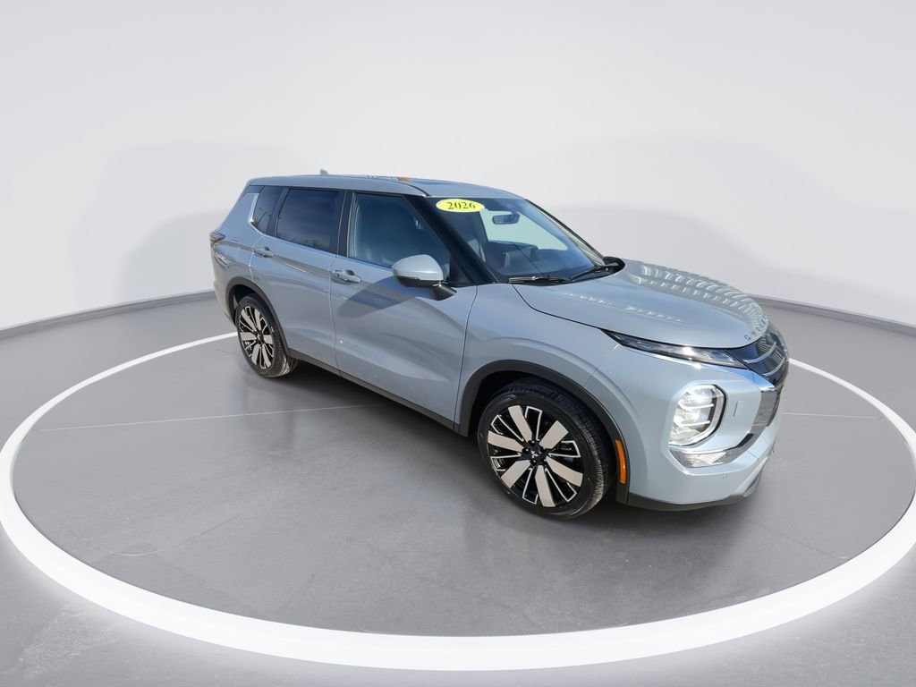 New 2026 Mitsubishi Outlander SE image 2
