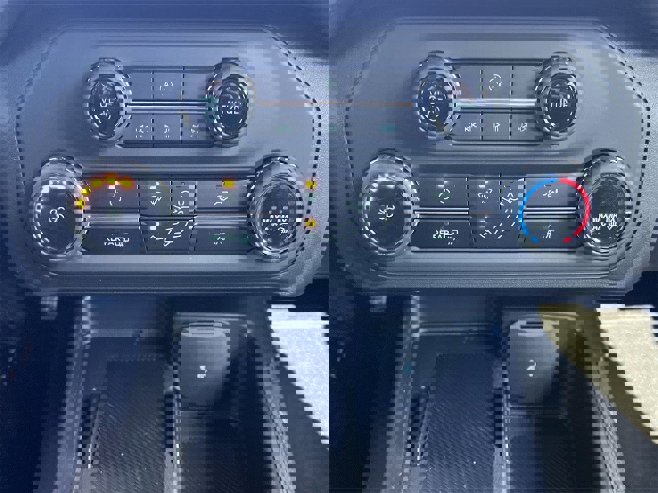 New 2025 Ford Bronco 4-Door w/ Sasquatch Package image 6