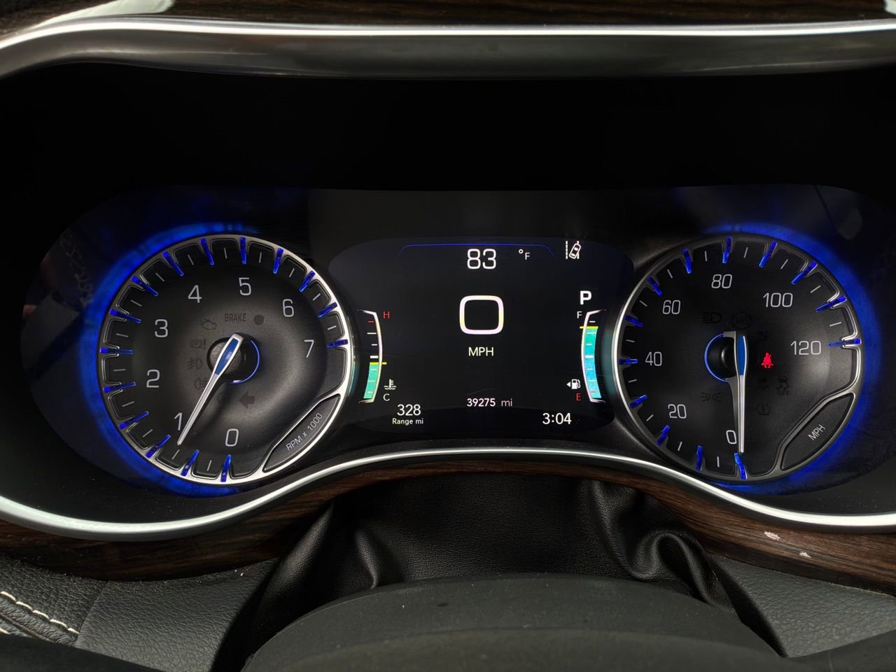 Used 2022 Chrysler Pacifica Limited FWD image 44