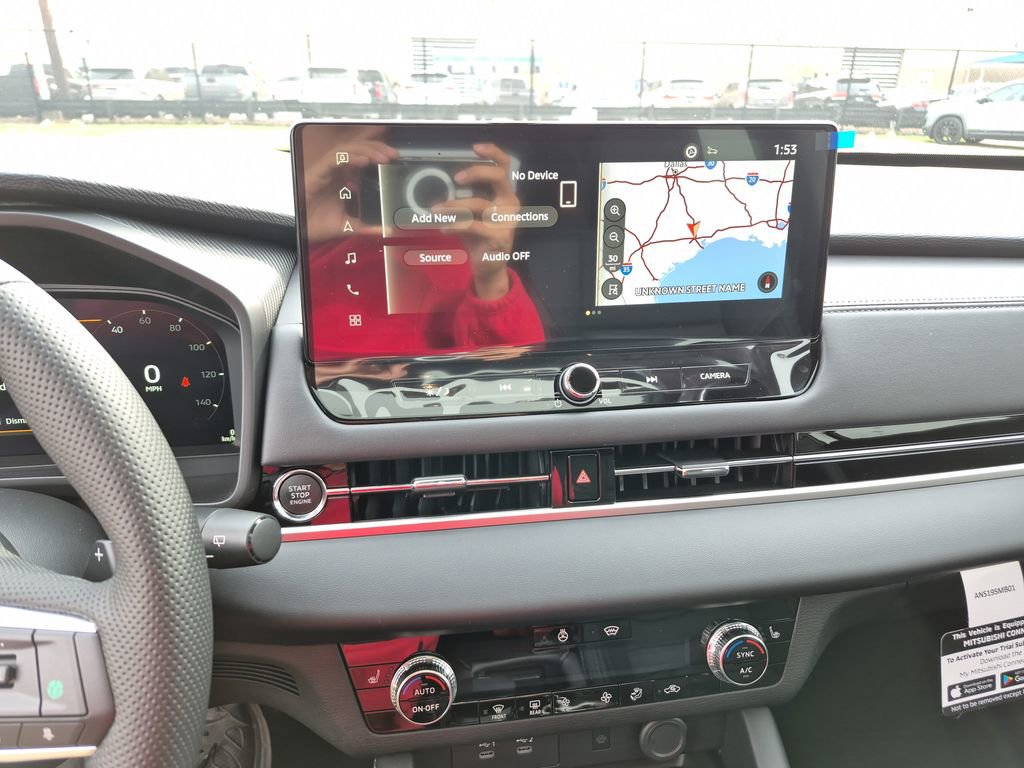 New 2026 Mitsubishi Outlander SE image 33