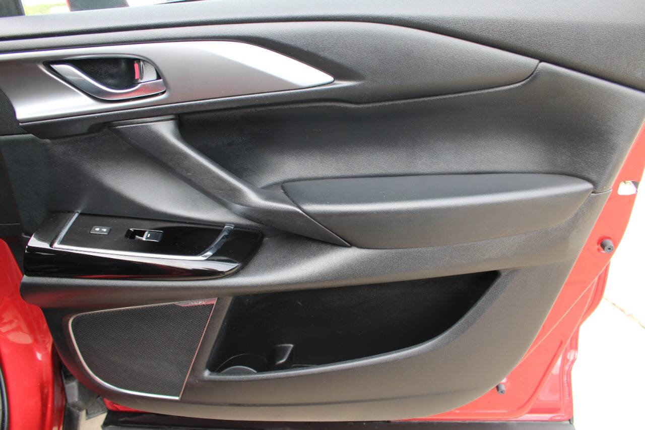 Used 2022 MAZDA CX-9 Touring Plus image 8
