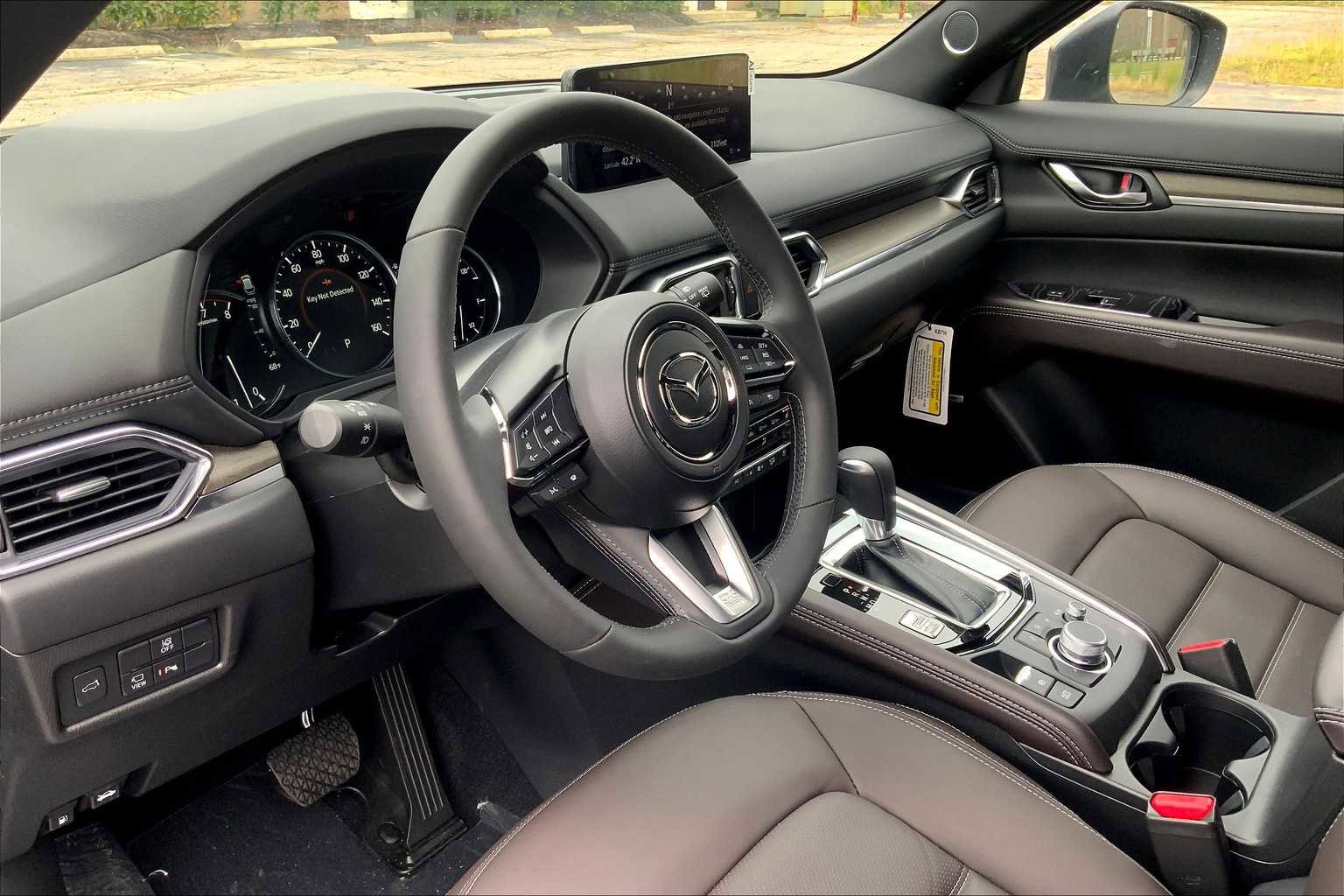 New 2025 MAZDA CX-5 Signature image 9