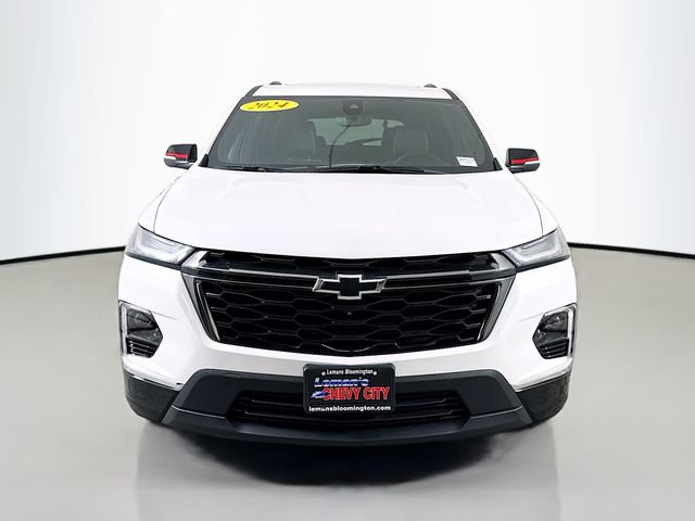 Used 2024 Chevrolet Traverse Premier w/ Redline Edition image 2