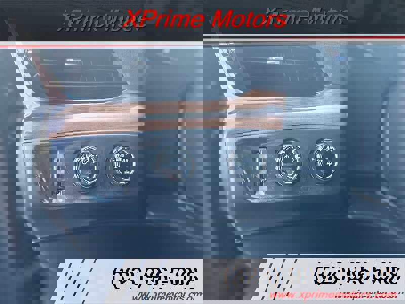 Used 2016 Cadillac Escalade ESV Luxury AWD/4WD image 20