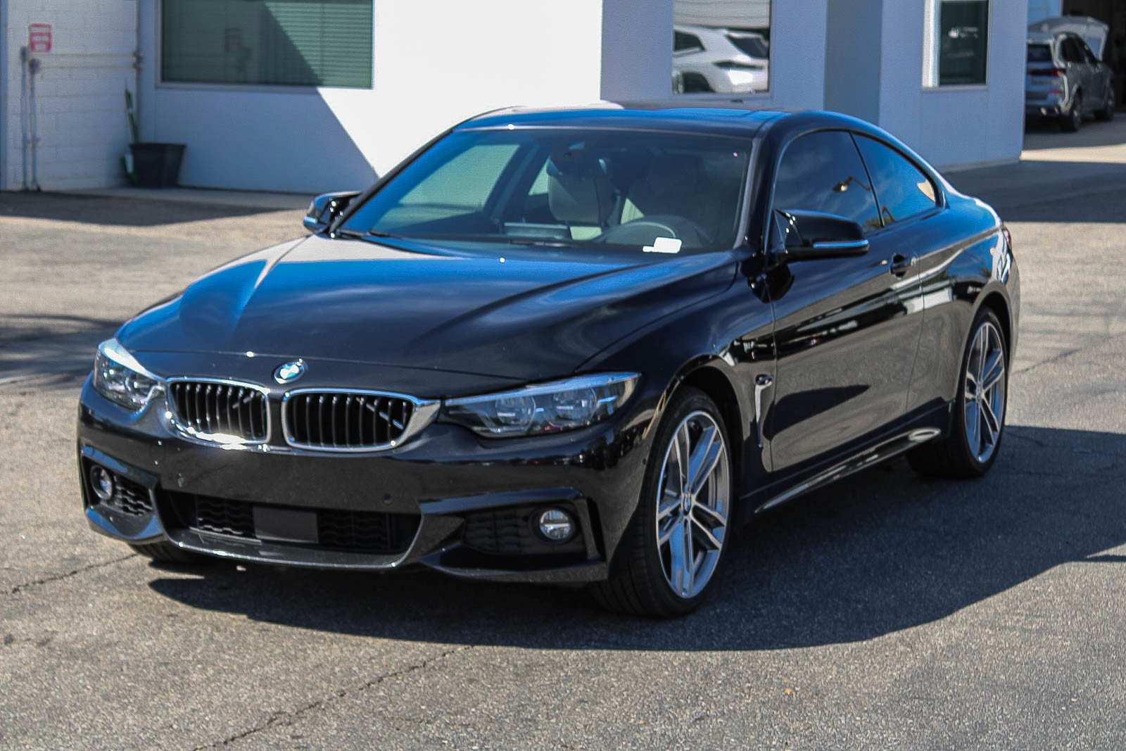Used 2019 BMW 440i xDrive Coupe w/ M Sport Package image 3