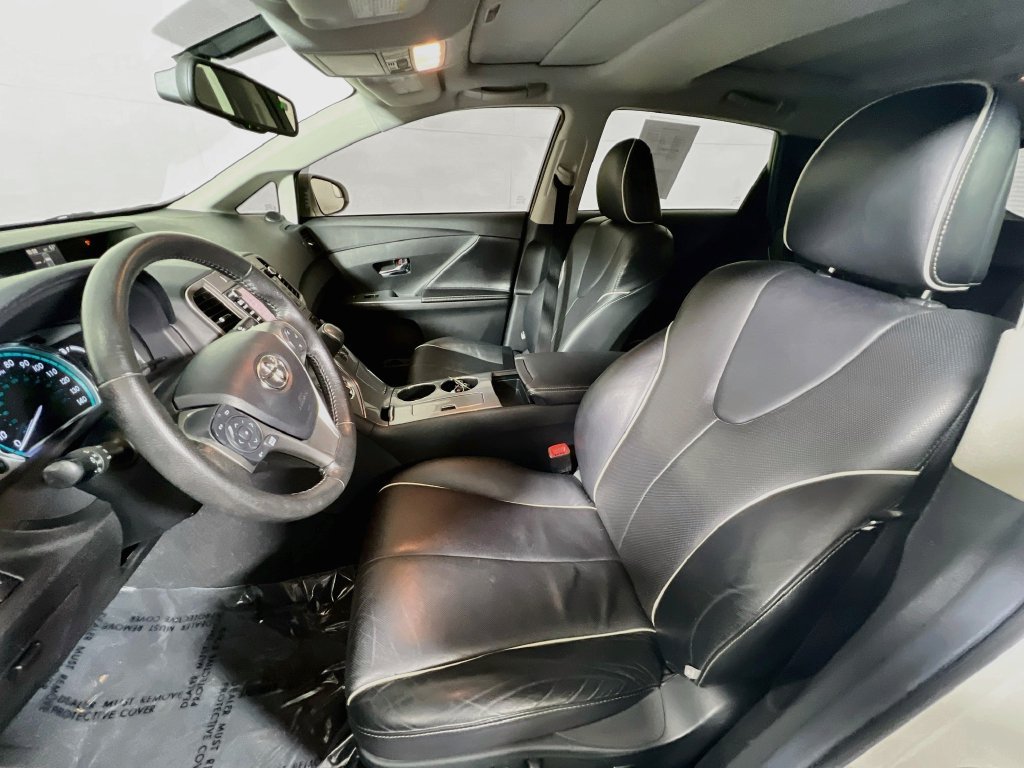 Used 2013 Toyota Venza Limited w/ Tow Prep Pkg AWD/4WD image 21