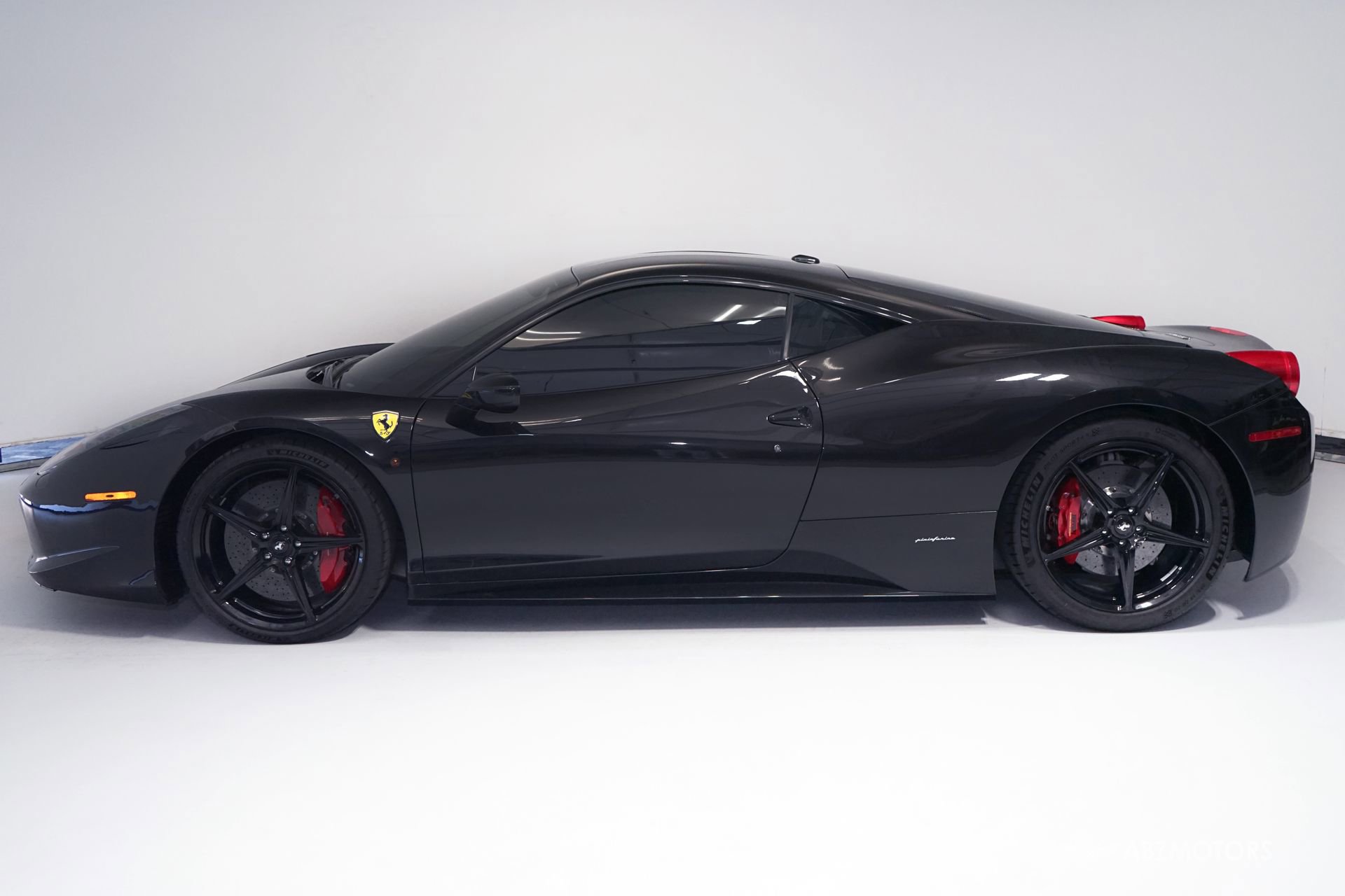 Used 2011 Ferrari 458 Italia Coupe image 4