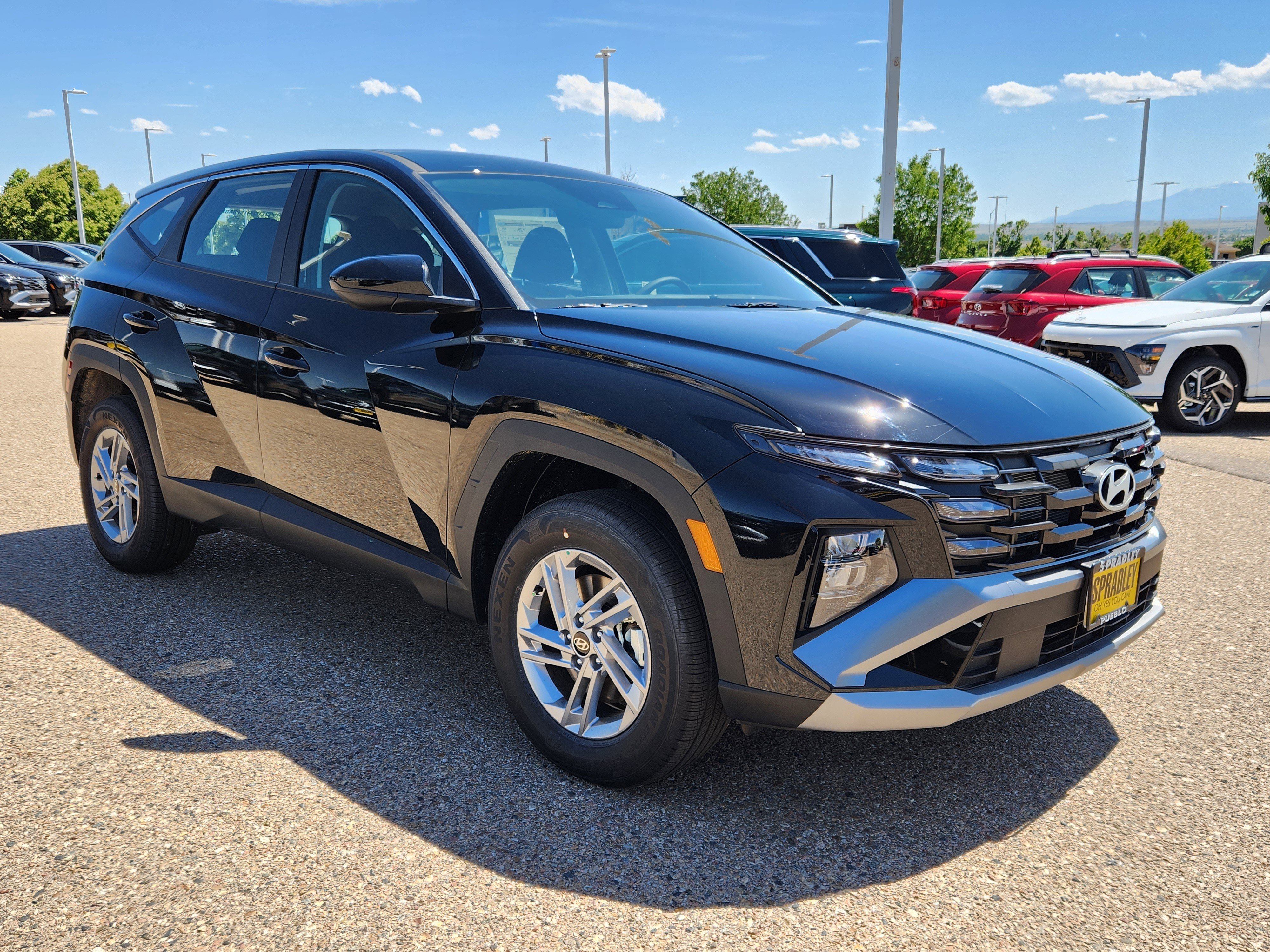 New 2025 Hyundai Tucson SE image 4