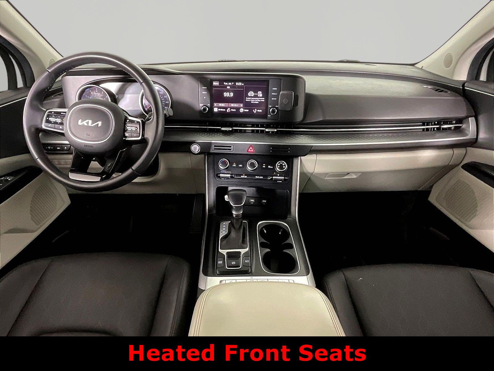 Used 2023 Kia Carnival LX FWD image 7