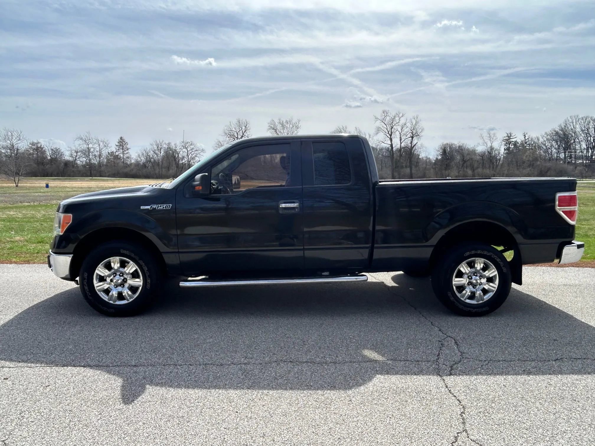 Used 2010 Ford F150 XLT image 4