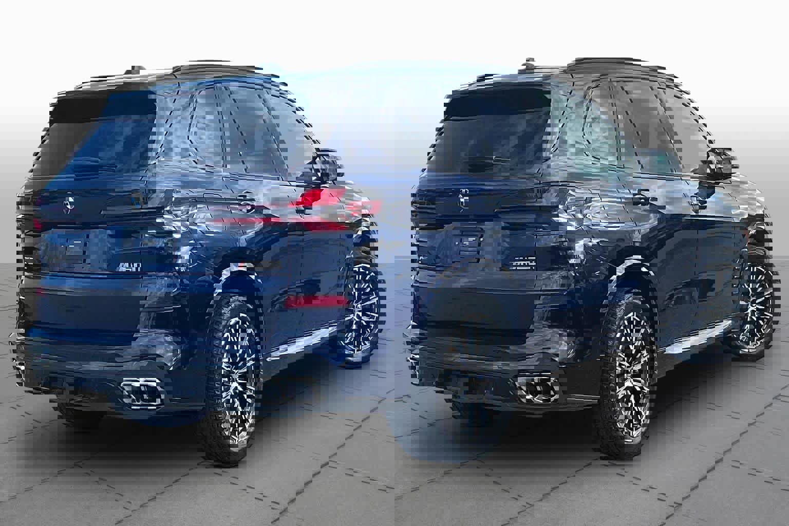 Certified 2024 BMW X5 M60i w/ Executive Package AWD/4WD image 12