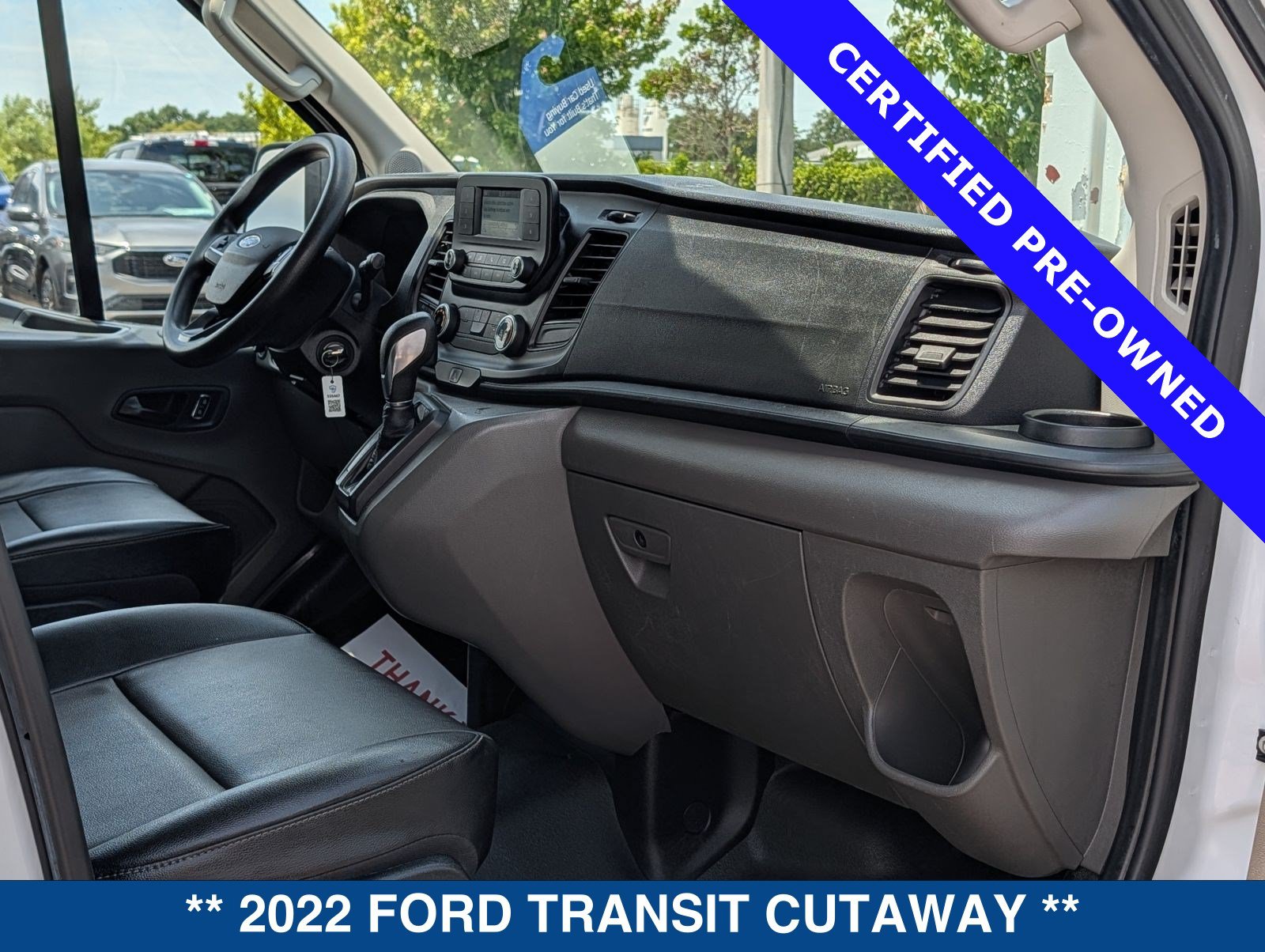 Certified 2022 Ford Transit 350 DRW RWD image 17