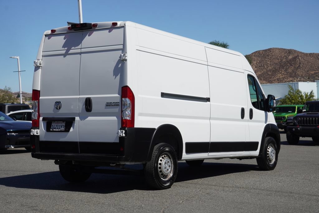 Used 2024 RAM ProMaster 2500 w/ Convenience Group FWD image 4